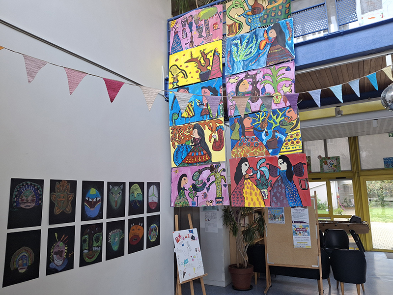 atelier arts plastiques animé par Louisiane Crouzet